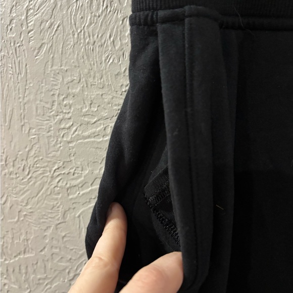 Lululemon Warm Down High Rise Jogger Modal Fleece Casual Pants in Black size 6 - Picture 6 of 10